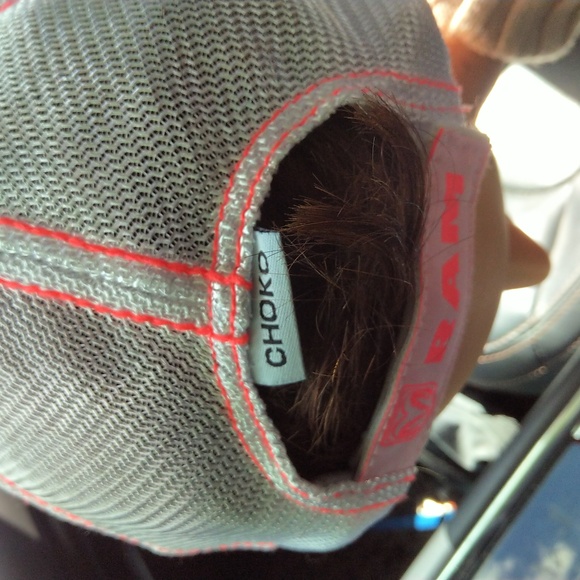 Ladies dodge ram trucker cap! - Picture 4 of 6